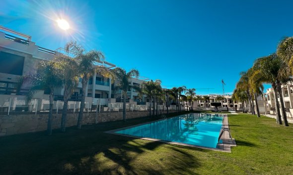 Resale - Apartment - Torrevieja - Los Balcones