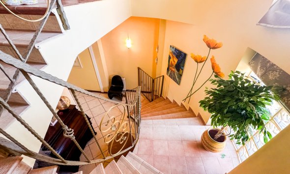 Resale - Villa - La Mata