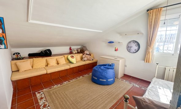 Resale - Villa - La Mata