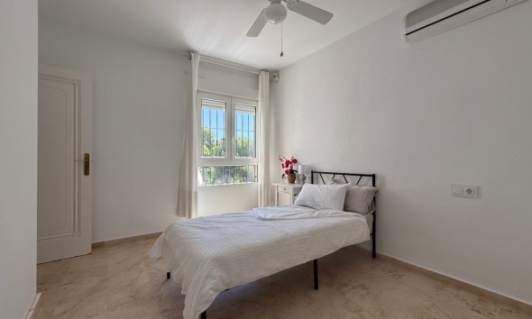 Resale - Villa - Orihuela - Costa Blanca