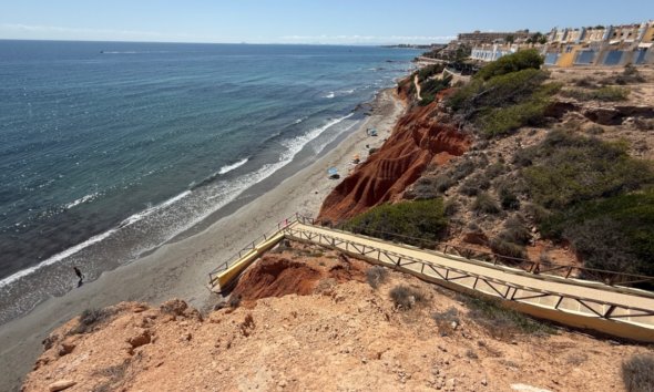 Resale - Apartment - Orihuela - Costa Blanca