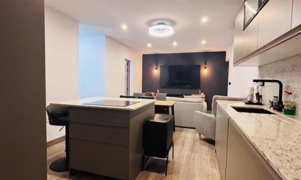 Resale - Terraced house / Townhouse - San Miguel de Salinas - Costa Blanca