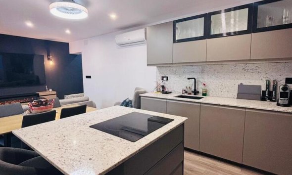 Resale - Terraced house / Townhouse - San Miguel de Salinas - Costa Blanca