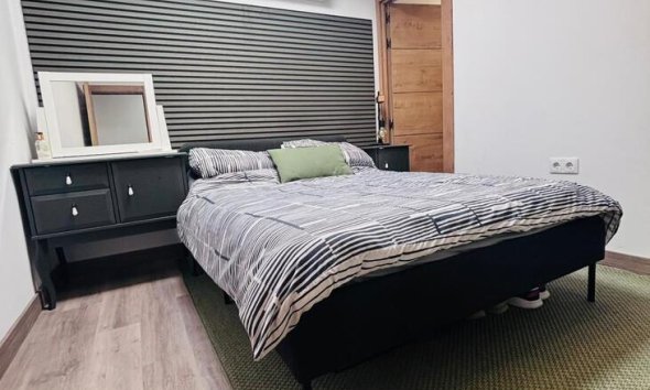 Resale - Terraced house / Townhouse - San Miguel de Salinas - Costa Blanca