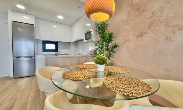 Resale - Bungalow - Torrevieja - Los balcones