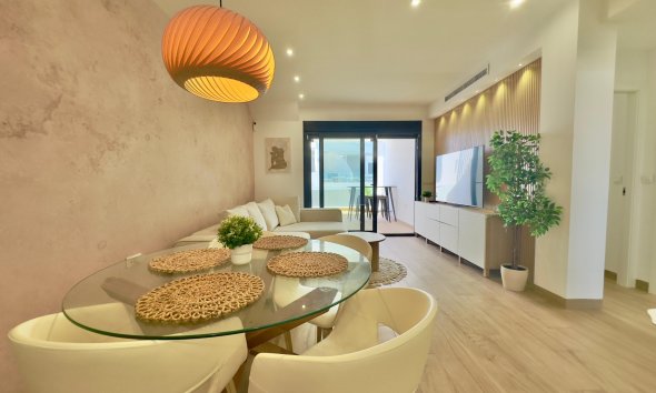 Resale - Bungalow - Torrevieja - Los balcones