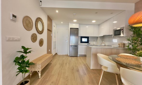 Resale - Bungalow - Torrevieja - Los balcones