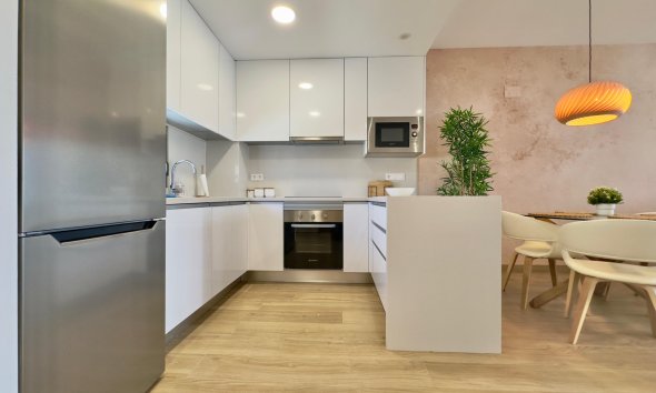 Resale - Bungalow - Torrevieja - Los balcones