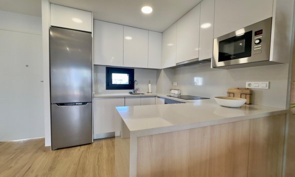 Resale - Bungalow - Torrevieja - Los balcones