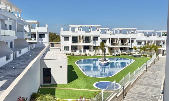 Resale - Bungalow - Torrevieja - Los balcones