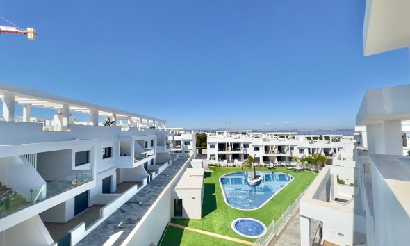 Resale - Bungalow - Torrevieja - Los balcones