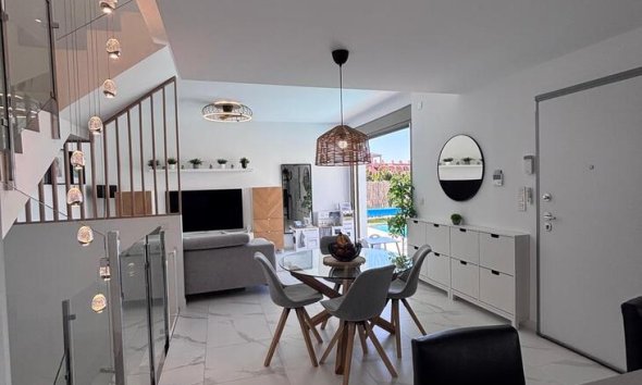 Resale - Villa - Orihuela Costa - Pau 8