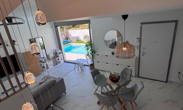 Resale - Villa - Orihuela Costa - Pau 8