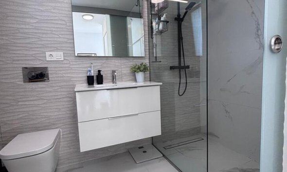 Resale - Villa - Orihuela Costa - Pau 8