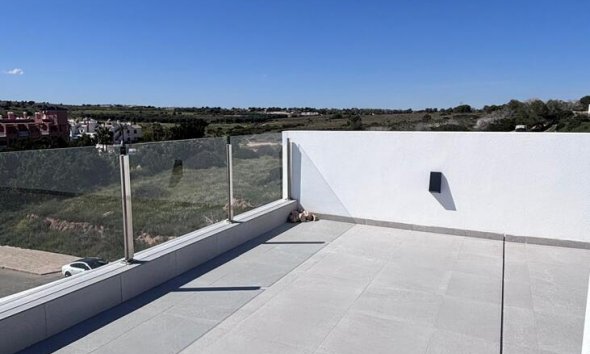 Resale - Villa - Orihuela Costa - Pau 8