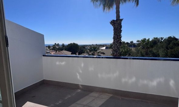 Resale - Duplex / Two-storey apartment - Orihuela Costa - Los Dolses