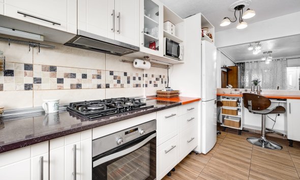 Rynek Wtórny - Dom szeregowy - Torrevieja