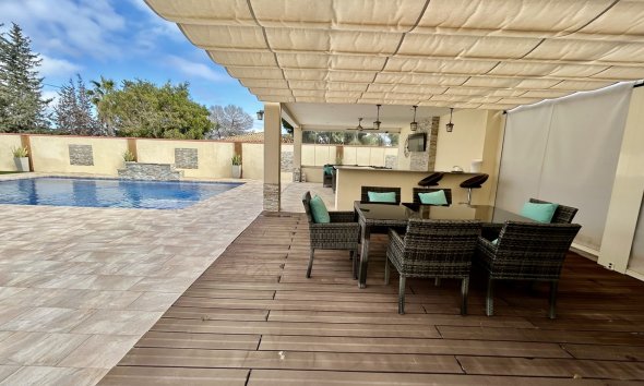 Resale - Villa - Orihuela Costa - Cabo Roig