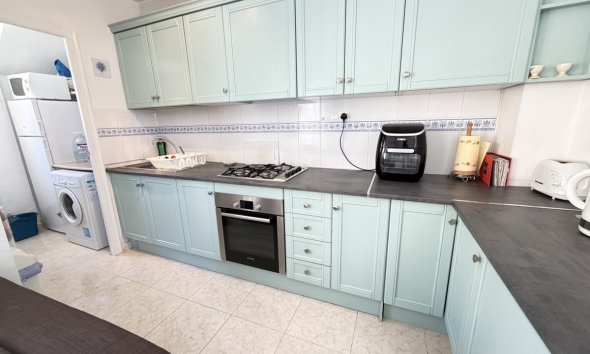 Resale - Apartment - Orihuela Costa - Villamartin