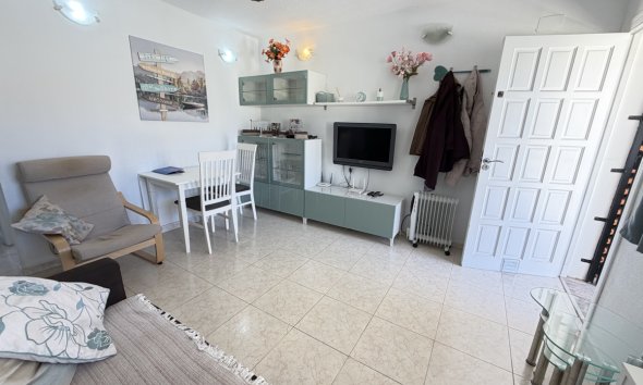 Resale - Apartment - Orihuela Costa - Villamartin