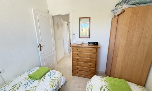 Resale - Apartment - Orihuela Costa - Villamartin