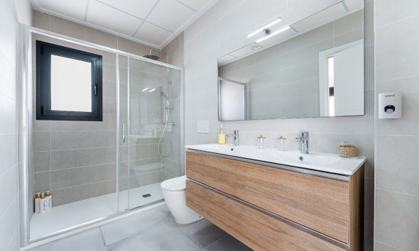 Reventa - Villa - Los Montesinos