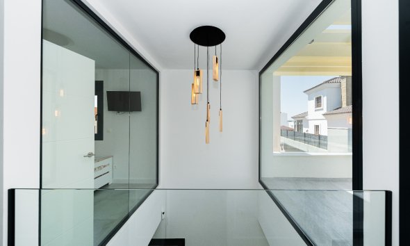 Reventa - Villa - Los Montesinos