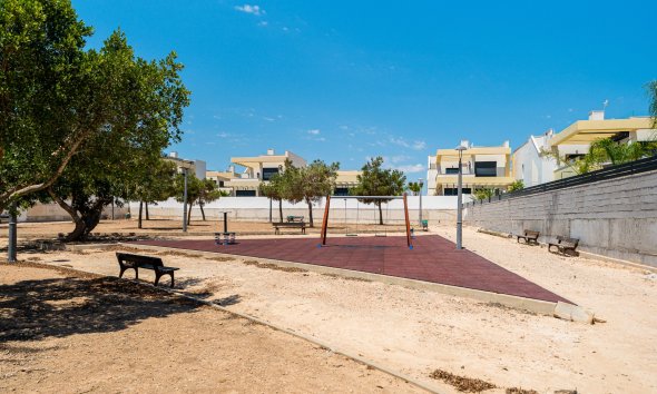 Reventa - Villa - Los Montesinos