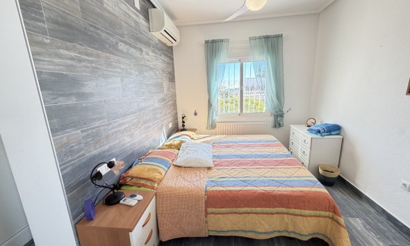 Resale - Villa - Orihuela Costa - Villamartin