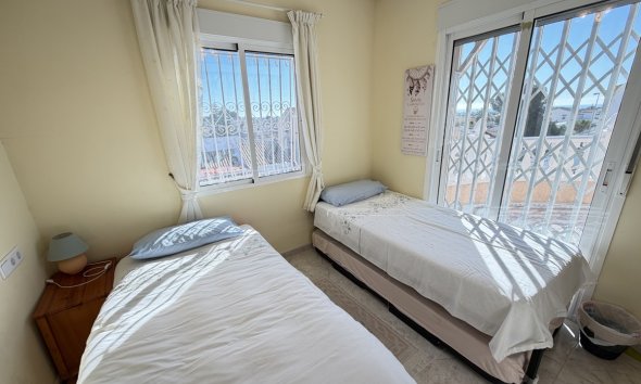 Resale - Villa - Orihuela Costa - Villamartin