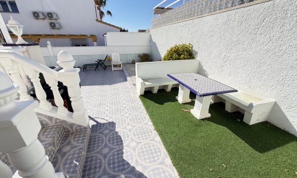 Resale - Villa - Orihuela Costa - Villamartin