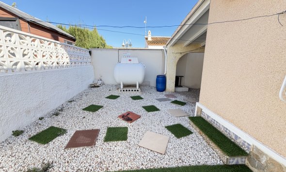 Resale - Villa - Orihuela Costa - Villamartin