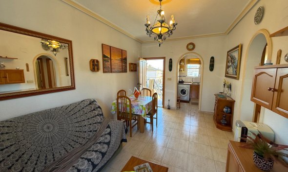 Resale - Bungalow - Torrevieja - Aguas Nuevas