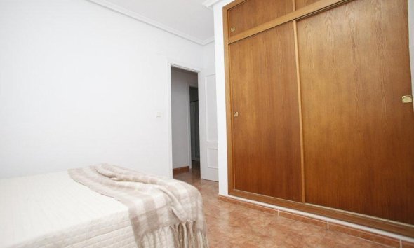 Resale - Apartment - Torrevieja - torrevieja