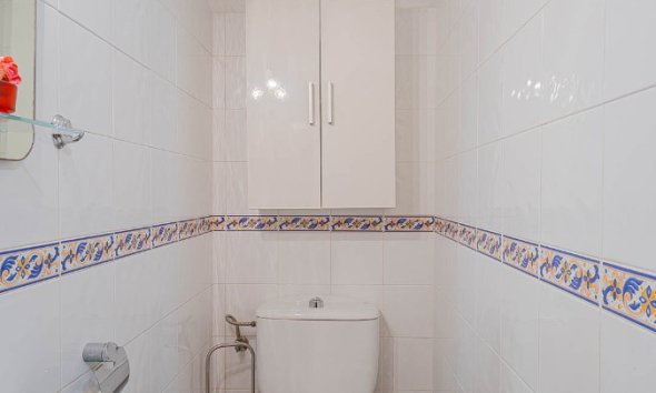 Resale - Terraced house / Townhouse - Punta Prima