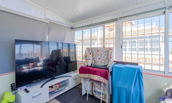 Resale - Terraced house / Townhouse - Punta Prima