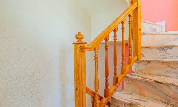 Resale - Terraced house / Townhouse - Punta Prima