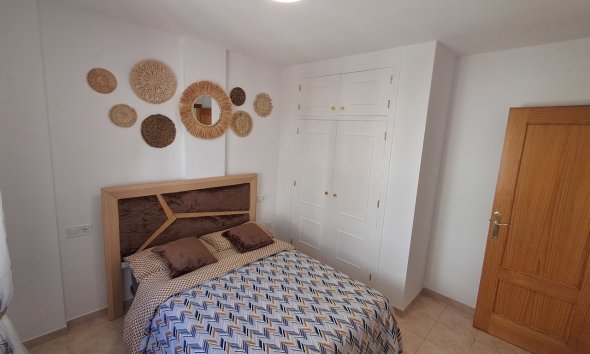 Resale - Apartment - Orihuela Costa - La Zenia