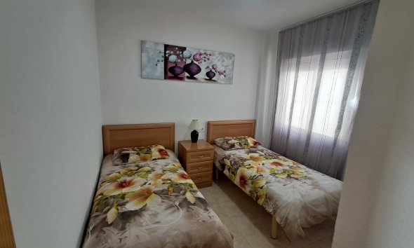 Resale - Apartment - Orihuela Costa - La Zenia