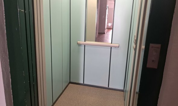 Resale - Apartment - Orihuela Costa - La Zenia