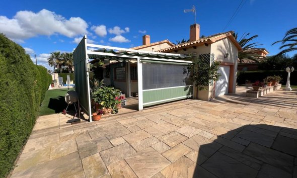 Resale - Villa - Orihuela Costa - Cabo Roig