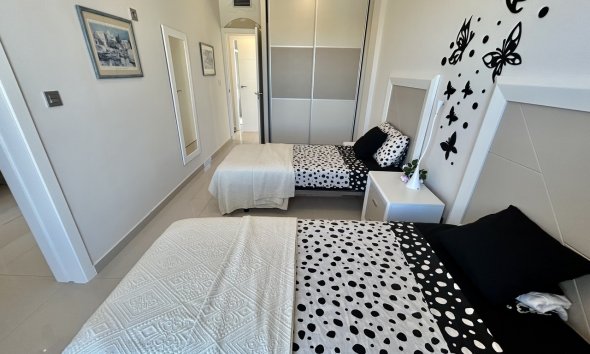 Resale - Villa - Orihuela Costa - Villamartin