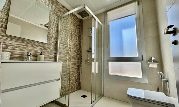 Resale - Villa - Orihuela Costa - Villamartin