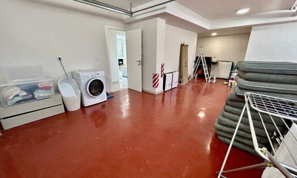 Resale - Villa - Orihuela Costa - Villamartin