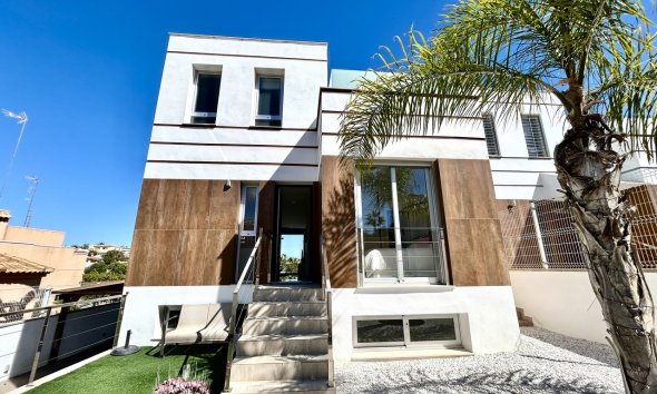 Resale - Villa - Orihuela Costa - Villamartin