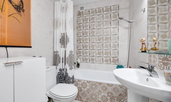 Reventa - Adosado - ﻿Torrevieja (Alicante) - Torrevieja