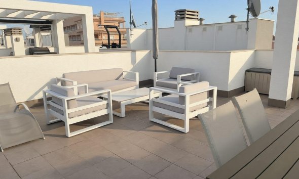 Resale - Apartment - Torrevieja - Punta Prima