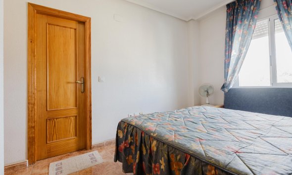 Resale - Apartment - Torrevieja - Parque de Las Naciones