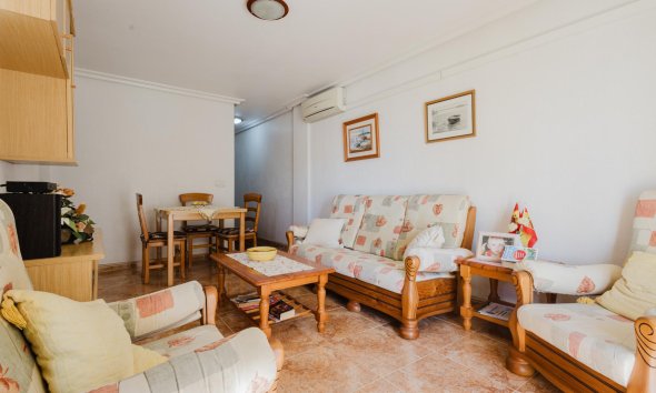 Resale - Apartment - Torrevieja - Parque de Las Naciones