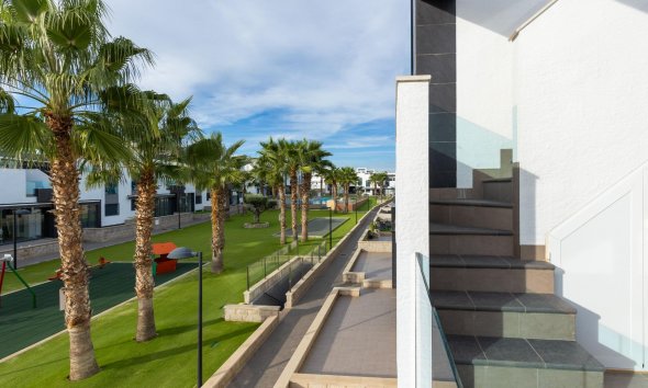 Resale - Bungalow - Torrevieja - Los Balcones - Los Altos del Edén